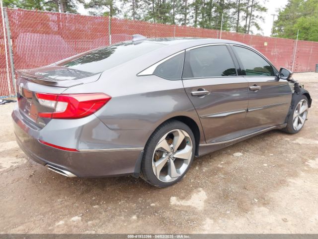 1HGCV1F95JA219205 Honda Accord Touring