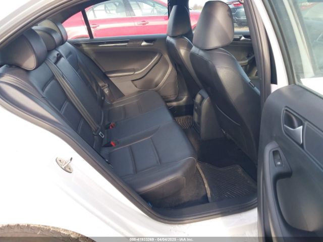 3VWD17AJ8JM245154 Volkswagen Jetta 1.8t Se Sport
