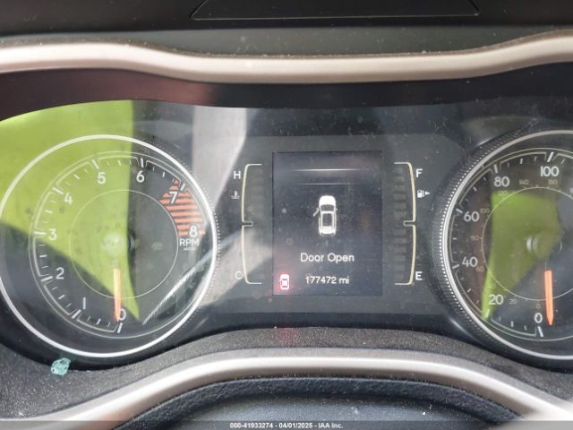 1C4PJMCS9GW103845 Jeep Cherokee Altitude
