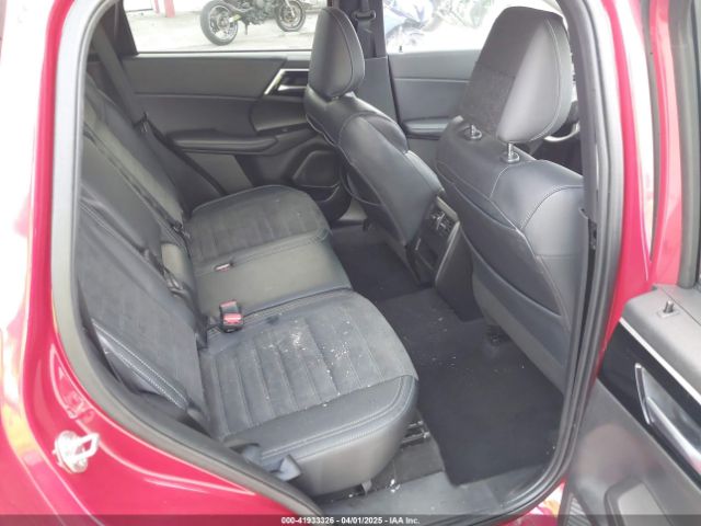 JA4J3UA87PZ055388 Mitsubishi Outlander Se 2.5 2wd