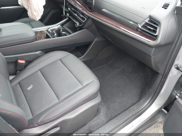 1GNEVJRSXSJ170677 Chevrolet Traverse Awd Z71