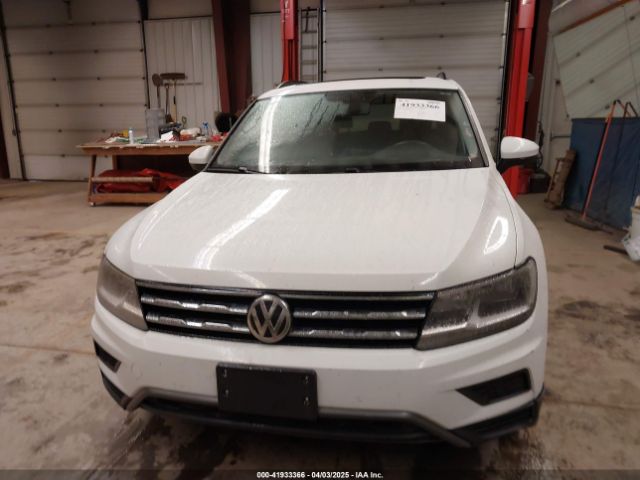 3VV2B7AX9LM124679 Volkswagen Tiguan 2.0t Se/2.0t Se R-line Black/2.0t Sel