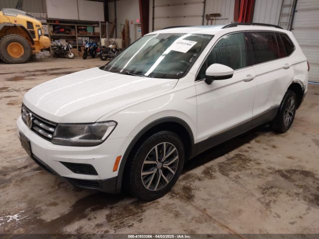 3VV2B7AX9LM124679 Volkswagen Tiguan 2.0t Se/2.0t Se R-line Black/2.0t Sel