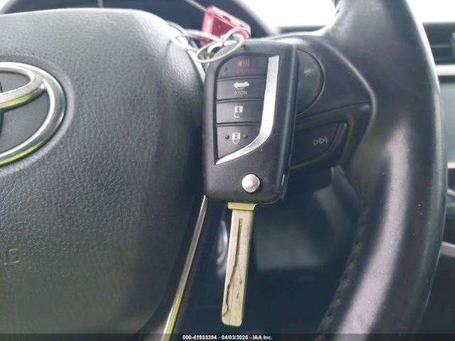4T1B11HK9KU722365 Toyota CAMRY SE