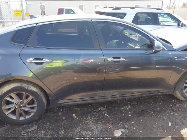 5XXGT4L33LG443653 KIA Optima Lx
