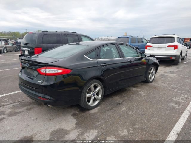 3FA6P0HD8GR119685 Ford FUSION SE