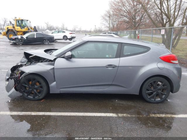 KMHTC6AD4HU309625 Hyundai Veloster