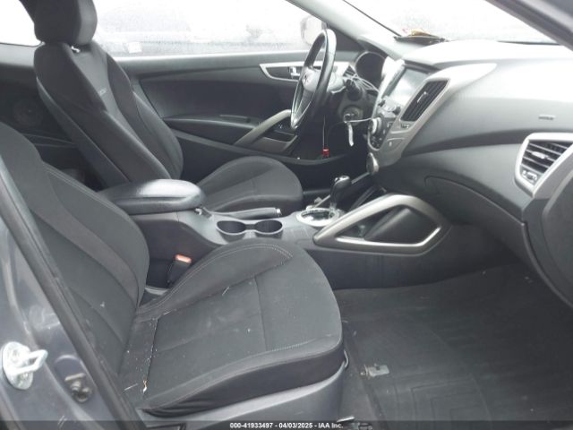 KMHTC6AD4HU309625 Hyundai Veloster