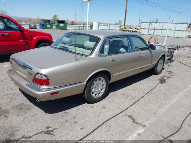 2001 JAGUAR XJ8 SAJDA23C81LF22167 Photo 3