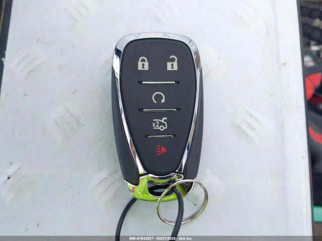 1G1ZD5ST8SF145683 Chevrolet Malibu Fwd 1lt