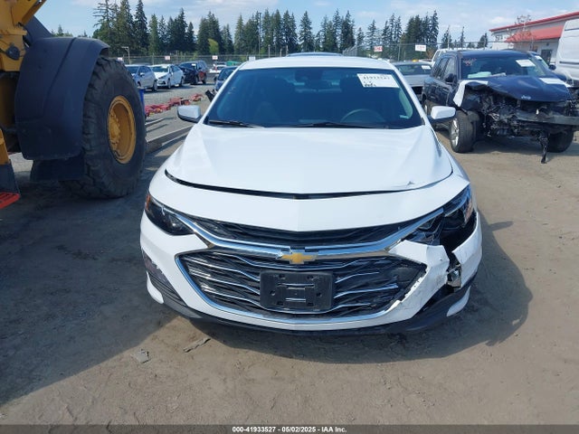 1G1ZD5ST8SF145683 Chevrolet Malibu Fwd 1lt