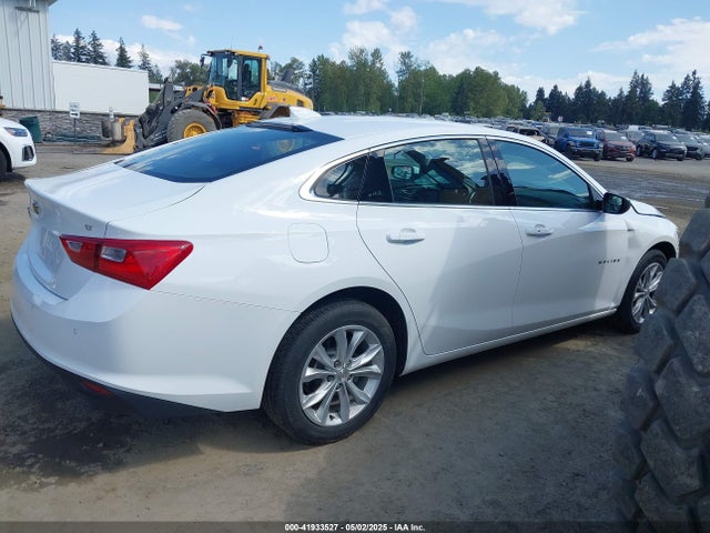 1G1ZD5ST8SF145683 Chevrolet Malibu Fwd 1lt