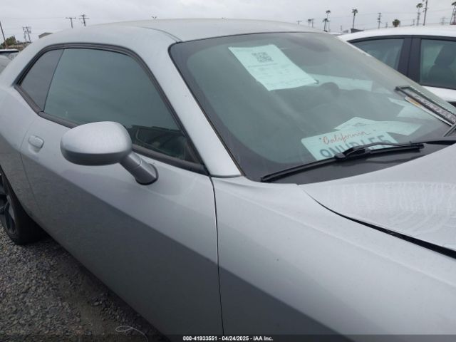 2C3CDZAG8KH655513 Dodge Challenger Sxt