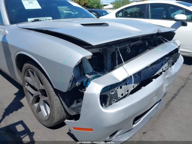 2C3CDZAG8KH655513 Dodge Challenger Sxt
