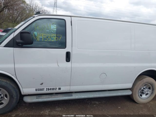 1GCWGAF77M1204620 Chevrolet Express Cargo Rwd 2500 Regular Wheelbase Wt