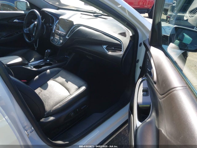 1G1ZE5ST5HF170174 Chevrolet MALIBU 1LT