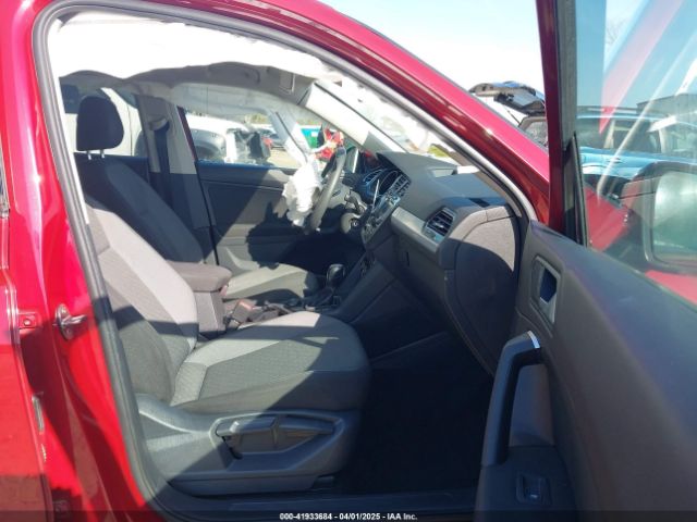 3VV0B7AX6KM095423 Volkswagen Tiguan 2.0t S