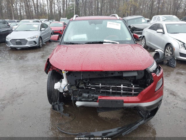 KMHRC8A35RU307798 Hyundai Venue Sel