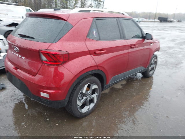 KMHRC8A35RU307798 Hyundai Venue Sel