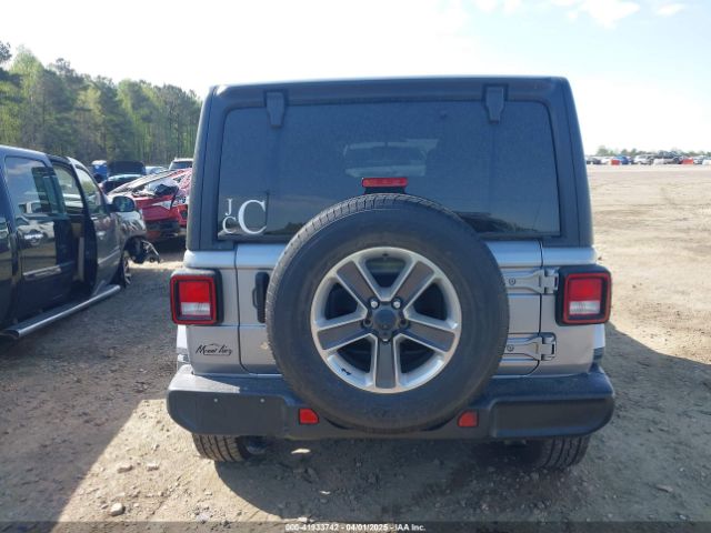 1C4HJXEN6LW204560 Jeep Wrangler Unlimited Sahara 4x4