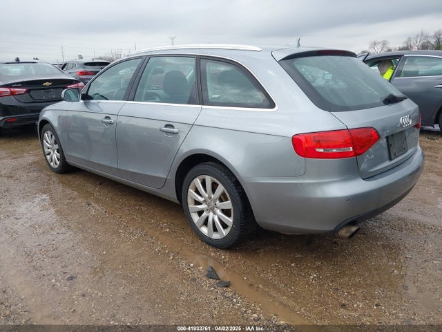 2011 AUDI A4 WAUWFAFL9BA136475 Photo 2