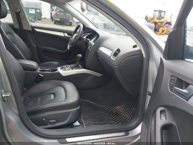 2011 AUDI A4 WAUWFAFL9BA136475 Photo 4