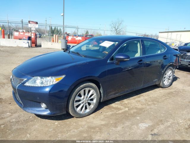 JTHBW1GG9F2091927 Lexus ES 300H