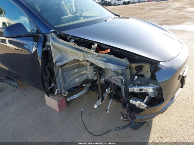 7SAYGDED5RF103983 Tesla Model Y Long Range Dual Motor All-wheel Drive/rwd