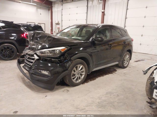 Hyundai TUCSON SE 2017 KM8J3CA46HU583267 Image 2