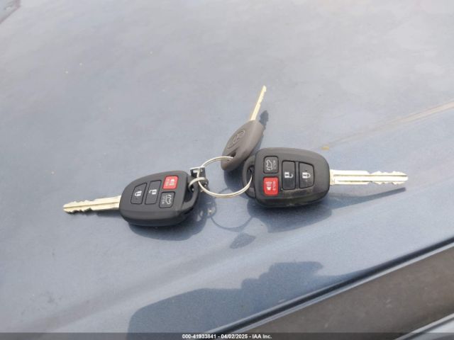 5TDZZRFH1HS222330 Toyota Highlander Le Plus