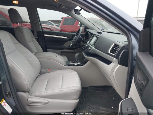 5TDZZRFH1HS222330 Toyota Highlander Le Plus