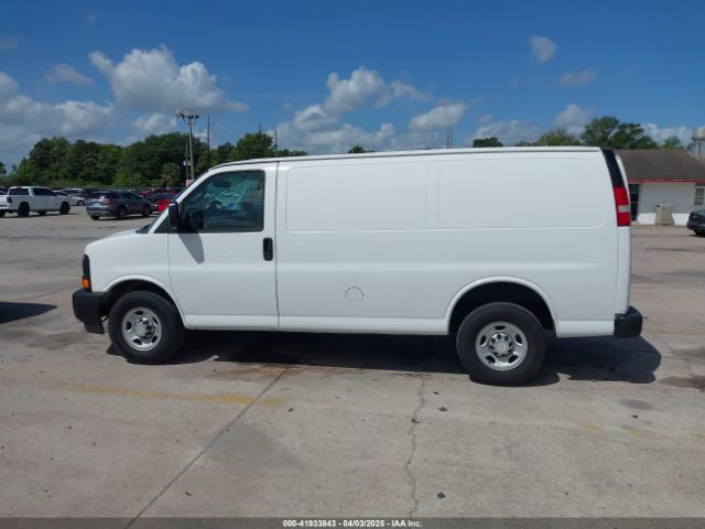 1GCWGAFF0H1298823 Chevrolet Express 2500 Work Van