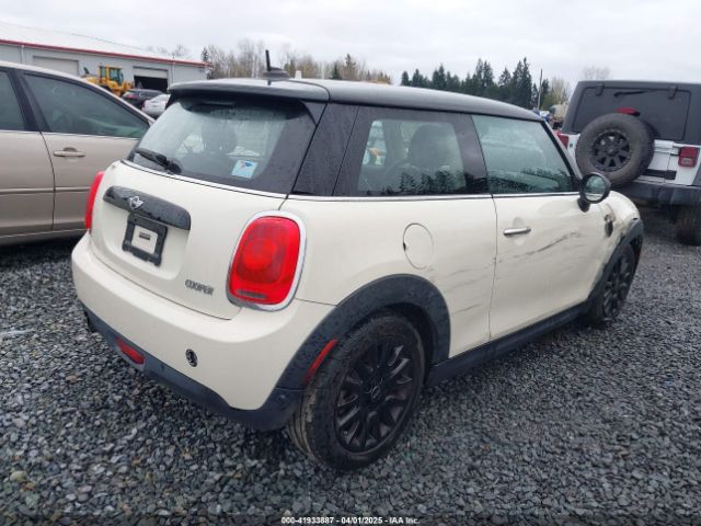 2018 MINI HARDTOP WMWXP5C56J2D71961 Photo 3