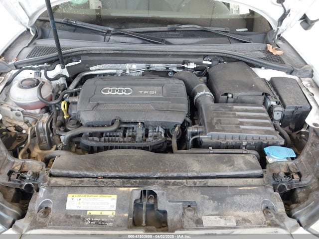 2018 AUDI A3 WAUB8GFF7J1020129 Photo 9