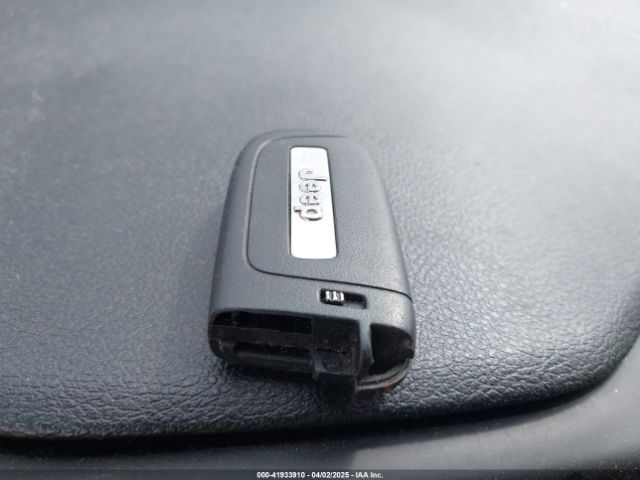 ZACCJBBB7HPG31581 Jeep Renegade Latitude 4x4