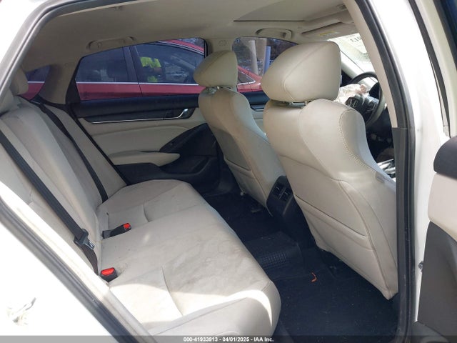 1HGCV1F41JA002433 Honda ACCORD EX