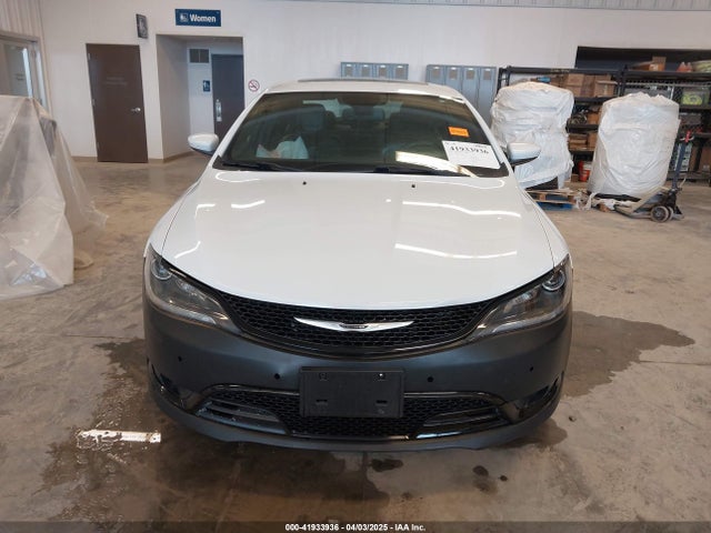 Chrysler 200 S 2016 1C3CCCDGXGN147988 Image 12