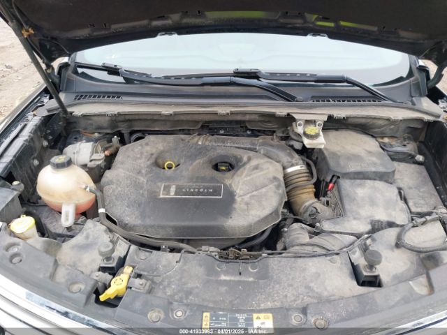 5LMCJ1C91JUL29142 Lincoln Mkc Premiere
