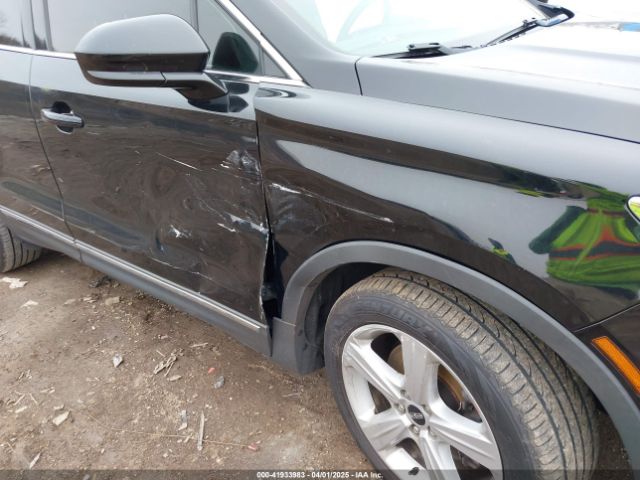 5LMCJ1C91JUL29142 Lincoln Mkc Premiere