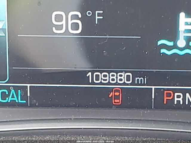 1G1ZD5ST0JF214879 Chevrolet MALIBU LT