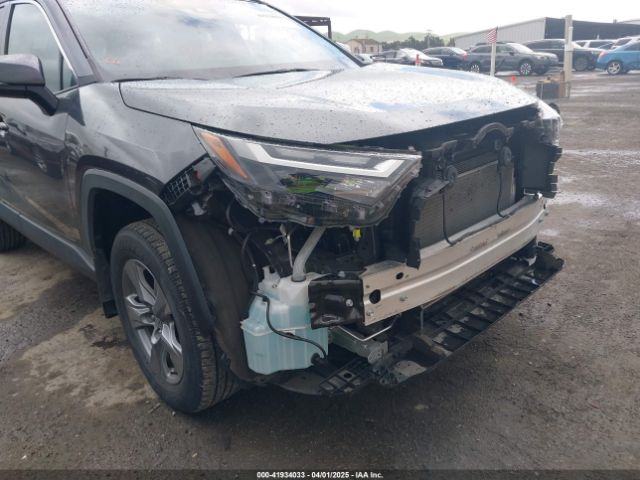 2T3P1RFV9NC268388 Toyota Rav4 Xle