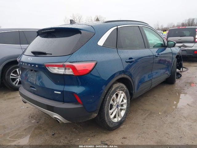 1FMCU0G6XLUB32252 Ford ESCAPE SE