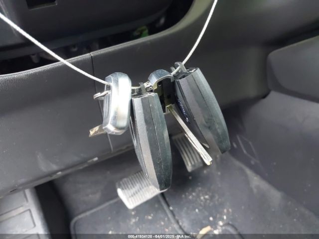 1FMCU0G68NUB87317 Ford ESCAPE SE