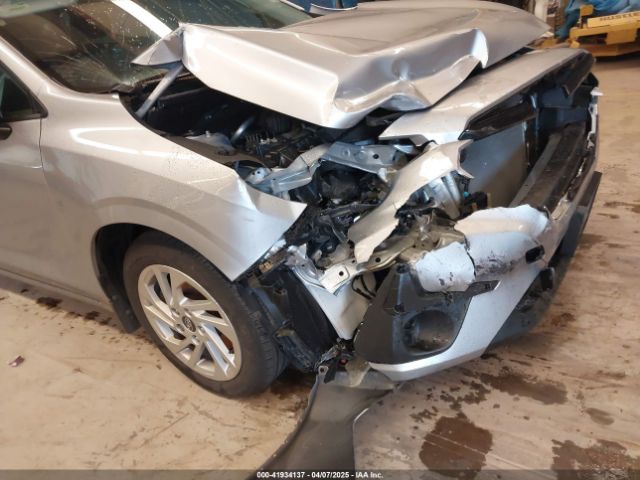 JF1GUABC5R8301870 Subaru Impreza Base 5-door