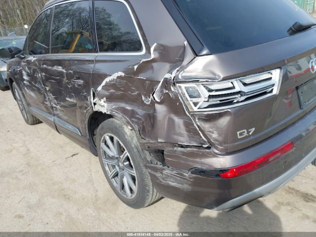 WA1VAAF71HD036209 Audi Q7 3.0t Premium