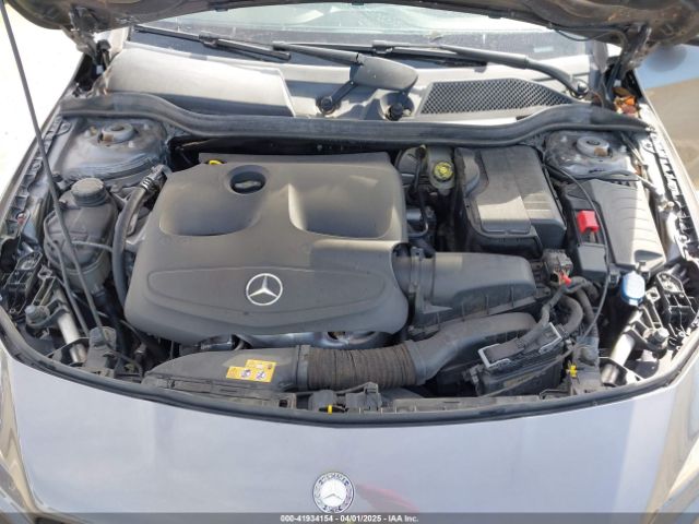 WDDSJ4EB7HN490559 Mercedes-Benz CLA 250