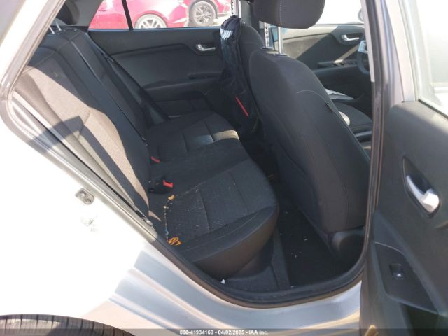 3KPA24AD9LE358605 KIA RIO S