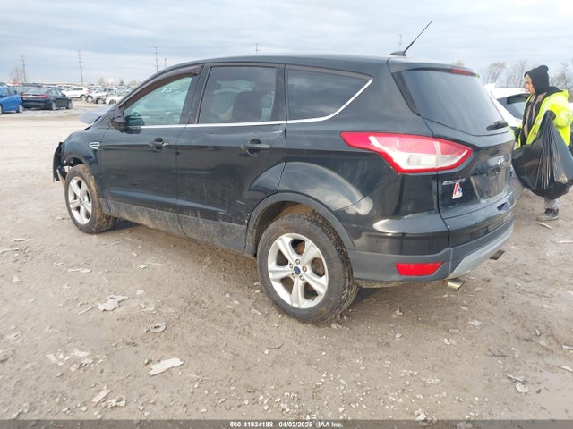 1FMCU9GX4EUC43640 Ford ESCAPE SE