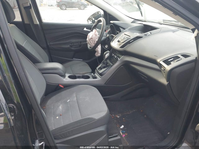 1FMCU9GX4EUC43640 Ford ESCAPE SE