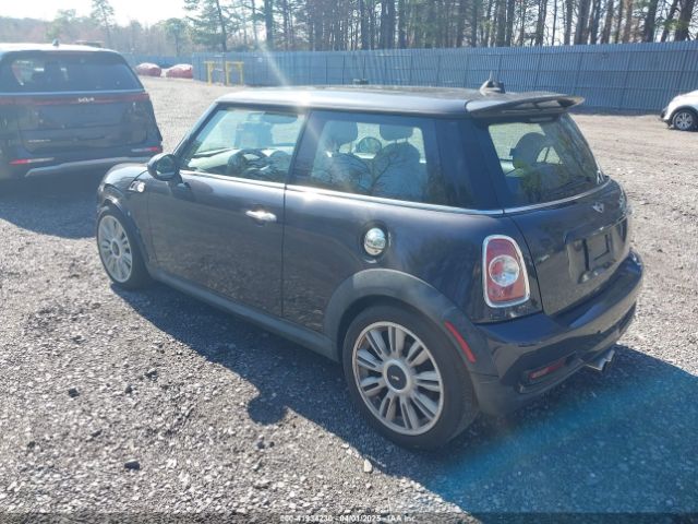 2012 MINI COOPER S WMWSV3C51CTY16444 Photo 2